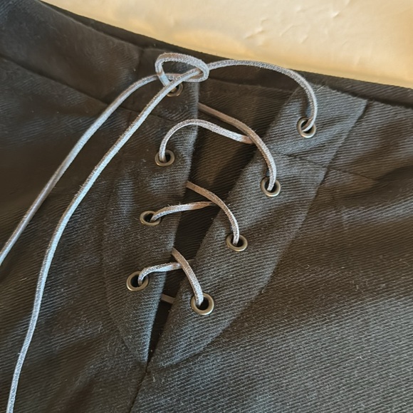 Spirit Women’s Bell Bottoms Black Pants Embroidery On Hem Large - Picture 12 of 14